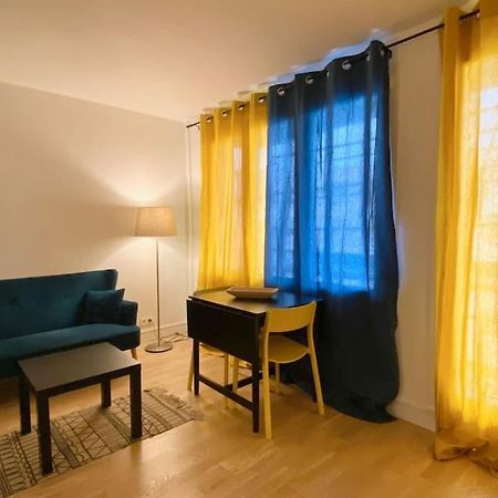 Beau Studio Cosy Et Calme - Face A La Gare De Rosny-Sous-Bois - 20Mn De Paris Et Disneyland Eksteriør bilde