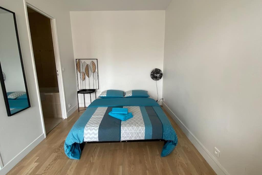 Beau Studio Cosy Et Calme - Face A La Gare De Rosny-Sous-Bois - 20Mn De Paris Et Disneyland Eksteriør bilde